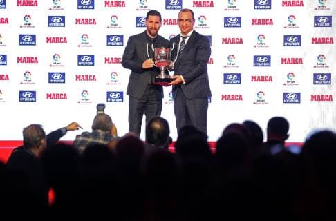 November 12, 2018 - Barcelona, Catalonia, Spain - Barcelona s Argentinian forward Lionel Messi poses with the director of Marca sports journal Juan Ignacio Gallardo (R) after receiving the Pichichi trophy for the 2017-18 leading goalscorer of the Spanish Liga, during the presentation of the Football Marca Awards in Barcelona on November 12, 2018. Leo Messi Receives The Trophy For The Best Player 2017-18  - ZUMAn230 20181112_zaa_n230_255 Copyright: xJoanxVallsx