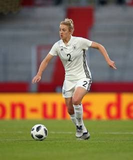13.11.2018, Fussball Frauen Länderspiel, Deutschland - Spanien, im Steigerwaldstadion Erfurt. Carolin Simon (Deutschland)
