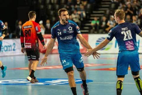 Sport Bilder des Tages BONNEFOND Baptiste HANDBALL : Montpellier HB vs Rhein Neckar - EHF Ligue des Champions - 14 11 2018 GuillaumeBresson Panoramic 