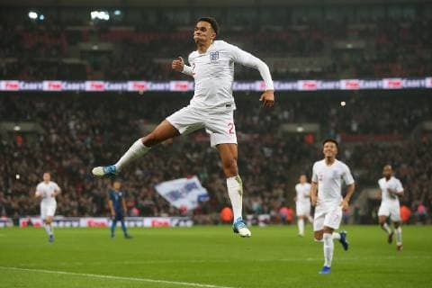 Sport Bilder des Tages England v USA International Friendly L?nderspiel Trent Alexander-Arnold of England celebrates scoring his sides 2nd goal during the International Friendly match at Wembley Stadium, London Content Not Available For UK Newspapers Copyright: xPaulxChestertonx FIL-12555-0038