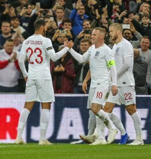 Wayne Rooney (D.C. United) of England (10) celebrates his team s third goal during the WR Foundation international match L?nderspiel between England and USA at Wembley Stadium, London, England on 15 November 2018. Copyright: xDavidxHornx PMI-2406-0047
