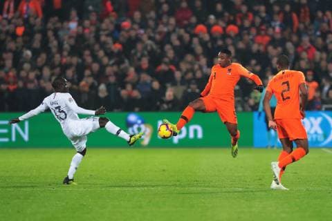 ROTTERDAM, Stadium de Kuip, 16-11-20-18, football, season 2018 2019, (Left-right) f13 , Netherlands player Steven Bergwijn during the Nations League game Netherlands - France Netherlands - France  x2625170x