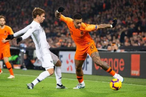 Antoine Griezmann of France, Memphis Depay of Holland during the UEFA Nations League A group 1 qualifying match between The Netherlands and France at stadium De Kuip on November 16, 2018 in Rotterdam, The Netherlands UEFA Nations League A group 1 2018 2019 xVIxVIxImagesx xTomxBodexMultimediaxIVx 12797169