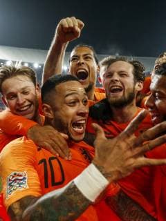 Fußball, Nations League, Niederlande - Frankreich (L-R) Frenkie de Jong of Holland, Memphis Depay of Holland, Virgil van Dijk of Holland, Matthijs de Ligt of Holland, Daley Blind of Holland, Tonny Vilhena of Holland during the UEFA Nations League A group 1 qualifying match between The Netherlands and France at stadium De Kuip on November 16, 2018 in Rotterdam, The Netherlands UEFA Nations League A group 1 2018 2019 xVIxVIxImagesx xMauricexvanxSteenxIVx 12798415