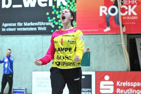 Jesse van de Polder (TusSies Metzingen 1) im Tor TusSies Metzingen, Handball, HBF, EHF-Cup, Ligaspiel, 17.11.2018, Foto:TBaur Eibner TusSies Metzingen vs. DHK Banik Most Metzingen Copyright: xEIBNER TobiasxBaurx EP_TBR