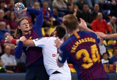 November 17, 2018 - Barcelona, Catalonia, Spain - Jure Dolenec during the match between FC Barcelona Barca and HC Vardar, corresponding to the week 8 of the Velux Champions League, played at the Palau Blaugrana on 17th November 2018 in Barcelona, Spain. Photo: Urbanandsport NurPhoto. FC Barcelona v HC Vardar - Handball Champions League  - ZUMAn230 20181117_zaa_n230_633 Copyright: xJoanxVallsx