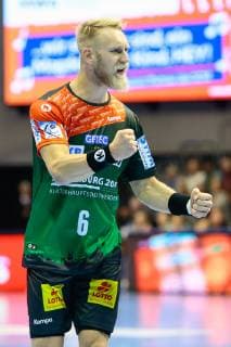 18.11.2018, xtgx, Handball EHF Pokal, SC Magdeburg - FC Porto emspor, v.l. Matthias Musche (Magdeburg, 6) Jubel, Torjubel, jubelt über das Tor, celebrate the goal, celebration GETEC Arena