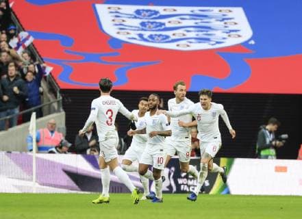 18th November 2018, Wembley Stadium, London, England; UEFA Nations League football, England versus Croatia; England players celebrate the equalising goal by Jesse Lingard in the 78th minute  ActionPlus12081221 ConorxMolloy