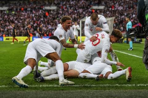 GOAL - Harry Kane (Tottenham Hotspur) of England (9) celebrates with team mates after he scores his team?s second goal to make the score 2-1during the Nations League A Group 4 international match L?nderspiel between England and Croatia at Wembley Stadium, London, England on 18 November 2018. Copyright: xDavidxHornx PMI-2413-0044