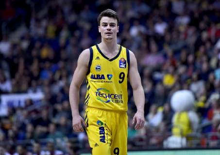 Basketball BBL, Alba Berlin - Brose Bamberg,18.11.2018 18.11.2018,Basketball BBL,Alba Berlin - Brose Bamberg v.l. Jonas Mattisseck(Alba Berlin 9)