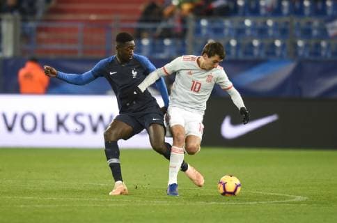 Ibrahima Sissoko ( France ) - Mikel Oyarzabal ( Espagne ) FOOTBALL : France vs Espagne - Match Amical - Caen - 19 11 2018 FedericoPestellini PANORAMIC 