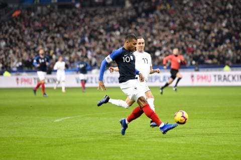 10 KYLIAN MBAPPE (FRA) FOOTBALL : France vs Uruguay - Match Amical - 20 11 2018 AnthonyBIBARD FEP Panoramic 