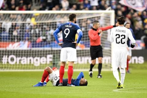 Fußball, Frankreich - Uruguay 10 KYLIAN MBAPPE (FRA) - DECEPTION - BLESSURE FOOTBALL : France vs Uruguay - Match Amical - 20 11 2018 AnthonyBIBARD FEP Panoramic 