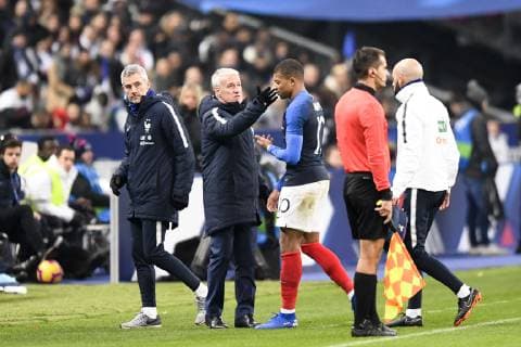 Fußball, Frankreich - Uruguay 10 KYLIAN MBAPPE (FRA) - DECEPTION - BLESSURE - DIDIER DESCHAMPS (SELECTIONNEUR FRANCE) FOOTBALL : France vs Uruguay - Match Amical - 20 11 2018 AnthonyBIBARD FEP Panoramic 