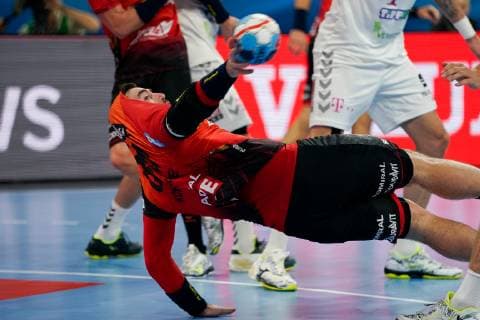 Jannik Kohlbacher (RNL, 80), Torwurf, Aktion, Action, Spielszene, Handball, Champions League, Rhein-Neckar Löwen - Telekom Veszprem HC,