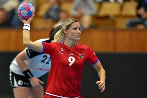 Handball, Damen Länderspiel, Tschechien - Schweiz Pripravny turnaj hazenkarek O stit mesta Chebu: CR - Svycarsko, 22. listopadu 2018 v Chebu. Kristyna Mika z CR. CTKPhotoP201811220796401  KBS_13