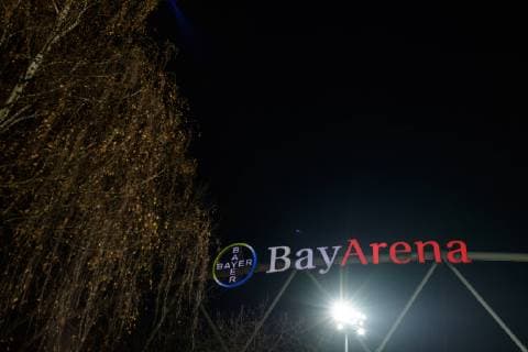 Bayer 04 Leverkusen vs VfB Stuttgart, Fussball Bundesliga, 23.11.2018 BayArena Schriftzug bei Flutlicht beim Bundesligaspiel zwischen Bayer 04 Leverkusen und dem VfB Stuttgart am 23.11.2018 DFL regulations prohibit any use of photographs as image sequences and or quasi-video. , Leverkusen NRW Deutschland BayArena *** Bayer 04 Leverkusen vs. VfB Stuttgart Football Bundesliga 23 11 2018 BayArena lettering in floodlight at the Bundesliga match between Bayer 04 Leverkusen and VfB Stuttgart on 23 11 2018 DFL regulations prohibit any use of photographs as image sequences and or quasi video Leverkusen NRW Germany BayArena