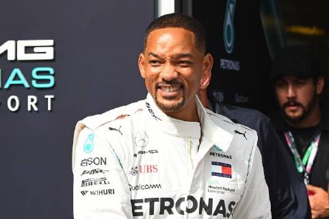 25.11.2018, xekx, Formel 1 FIA, Großer Preis von Abu Dhabi - 2018 Rennen emspor, Will Smith, US-amerikanischer Schauspieler zu Gast bei Mercedes. Im Mercedes Rennoverall (DFL DFB REGULATIONS PROHIBIT ANY USE OF PHOTOGRAPHS as IMAGE SEQUENCES and or QUASI-VIDEO) Abu Dhabi