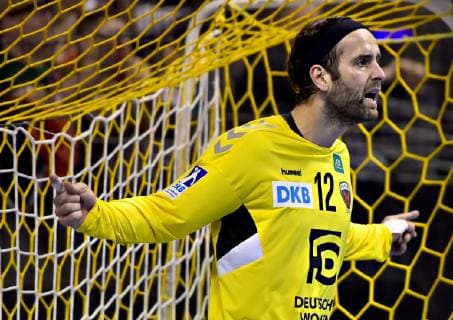 25.11.2018, xlakx,EHF-Pokal,3.Runde, Fuechse Berlin - Aalborg Handbold, emspor, v.l. Silvio Heinevetter (Fuechse Berlin 12) Berlin