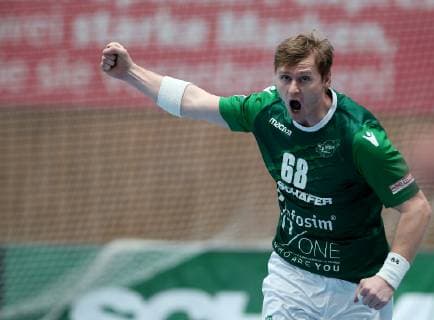 Deutschland, Würzburg, s.Oliver Arena, 25.11.2018, Handball - 2. Bundesliga - DJK Rimpar Woelfe - TuS N-Luebbecke Bild: v. l. Julian Sauer (DJK Rimpar Wölfe, 68) jubel nach einem Tor Copyright: HMBxMedia xHeikoxBecker