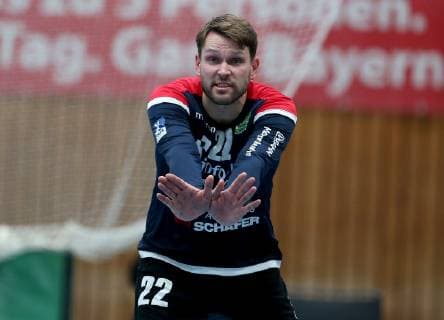 Sport Bilder des Tages Deutschland, Würzburg, s.Oliver Arena, 25.11.2018, Handball - 2. Bundesliga - DJK Rimpar Woelfe - TuS N-Luebbecke Bild: v. l. Torwart Max Brustmann (DJK Rimpar Wölfe, 22) Copyright: HMBxMedia xHeikoxBecker