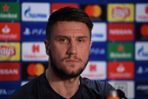 26.11.2018, xmeix, Fussball UEFA Champions League, TSG 1899 Hoffenheim, PK mit Abschlusstraining, emspor, v.l. Ermin Bicakcic (TSG 1899 Hoffenheim) (DFL DFB REGULATIONS PROHIBIT ANY USE OF PHOTOGRAPHS as IMAGE SEQUENCES and or QUASI-VIDEO) Sinsheim