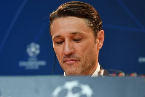 Niko KOVAC (Trainer Bayern Muenchen), skeptisch,ernst,angespannt, Einzelbild,angeschnittenes Einzelmotiv,Portraet,Portrait,Porträt. Pressekonferenz FC Bayern Muenchen vor dem Champions League Spiel gegen Benfica Lissabon, Fussball,am 26.11.2018,.