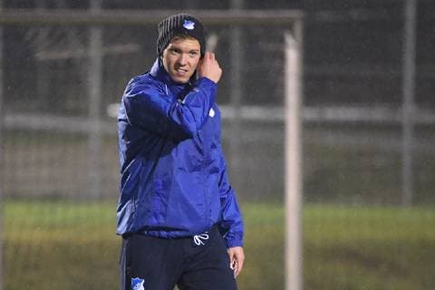 26.11.2018, xmeix, Fussball UEFA Champions League, TSG 1899 Hoffenheim, PK mit Abschlusstraining, emspor, v.l. Hoffenheims Trainer Julian Nagelsmann (TSG 1899 Hoffenheim) beim Abschlusstraining im Regen (DFL DFB REGULATIONS PROHIBIT ANY USE OF PHOTOGRAPHS as IMAGE SEQUENCES and or QUASI-VIDEO) Sinsheim
