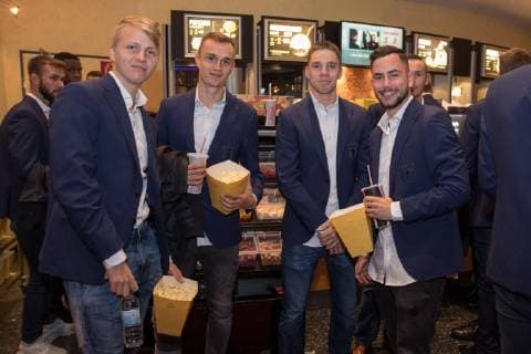l-r: Felix Goetze 4 (FC Augsburg), Kilian Jakob 25 (FC Augsburg), Raphael Framberger 32 (FC Augsburg), Marco Richter 23 (FC Augsburg), Kino-Premiere, Mehr als nur 90 Minuten, Fussball, Veranstaltung, 26.11.2018 Augsburg Bayern Deutschland