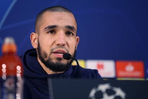 27.11.2018, Fussball, Saison 2018 2019, Champions League, 5. Spieltag - FC Schalke 04 Pressekonferenz + Abschlusstraining Nabil BENTALEB (FC Schalke 04) Porto Estadio do Dragao Portugal