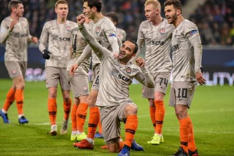 Torjubel des Torschützen Ismaily Goncalves dos Santos (Schachtar Donezk). Deutschland, Sinsheim, 27.11.2018, Fussball, UEFA Champions League, Matchday5: TSG 1899 Hoffenheim vs Schachtar Donezk, Rhein-Neckar-Arena