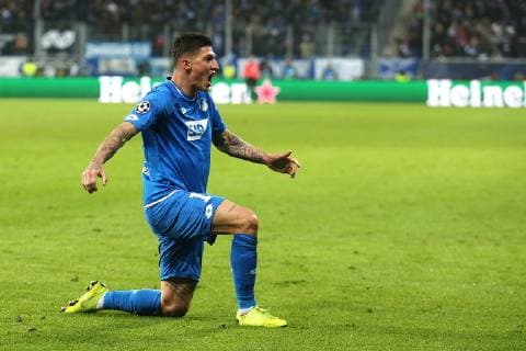 27.11.2018, xtvx, Fussball UEFA Champions League, TSG 1899 Hoffenheim - Schachtar Donezk emspor, v.l. Goal scored, Tor zum 2:2 Steven Zuber (TSG 1899 Hoffenheim) Torjubel, Goal celebration, celebrate the goal, celebrates scoring (DFL DFB REGULATIONS PROHIBIT ANY USE OF PHOTOGRAPHS as IMAGE SEQUENCES and or QUASI-VIDEO) Sinsheim
