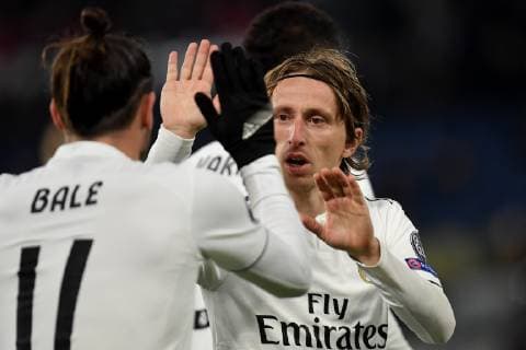 Gareth Bale of Real Madrid celebrates witk Luka Modric of Real Madrid after scoring a goal during the Uefa Champions League 2018 2019 Group G football match between AS Roma and Real Madrid at Olimpico stadium Allianz Stadium, Rome, November, 27, 2018 Foto Andrea Staccioli Insidefoto andreaxstaccioli