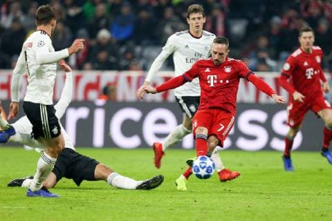 am Ball Franck Ribery 7 (FC Bayern Muenchen), FC Bayern Muenchen vs. Benfica Lissabon, Fussball, Vorrunde, Champions League, 27.11.2018 Muenchen Bayern Deutschland