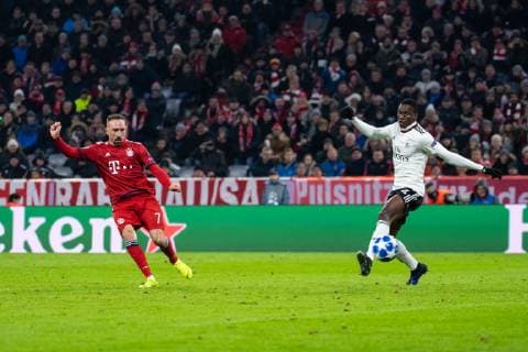 27.11.2018, xkvx, Fussball UEFA Champions League, FC Bayern Muenchen - Benfica Lissabon emspor, v.l. Goal scored, Tor zum 5:1 durch Franck Ribery (FCB - FC Bayern Muenchen) (DFL DFB REGULATIONS PROHIBIT ANY USE OF PHOTOGRAPHS as IMAGE SEQUENCES and or QUASI-VIDEO) Muenchen