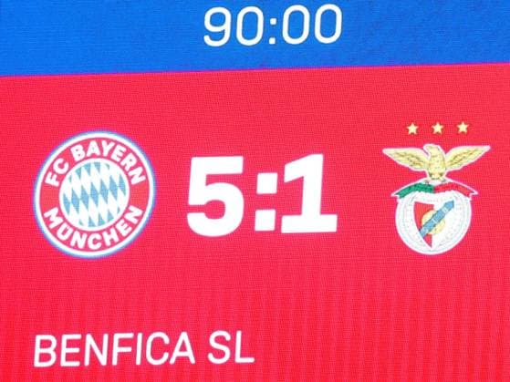 Anzeigentafel mit dem 5:1 Endstand, FC Bayern Muenchen vs. Benfica Lissabon, Fussball, Champions League Gruppenphase, 27.11.2018 FC Bayern Muenchen vs. Benfica Lissabon, Fussball, Champions League Gruppenphase, 27.11.2018 Muenchen Copyright: xLanger Eibner-Pressefotox EP_HLR