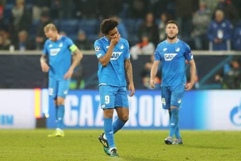 27.11.2018, xtvx, Fussball UEFA Champions League, TSG 1899 Hoffenheim - Schachtar Donezk emspor, v.l. Reiss Nelson (TSG 1899 Hoffenheim) enttaeuscht, enttaeuscht schauend, dissapointed (DFL DFB REGULATIONS PROHIBIT ANY USE OF PHOTOGRAPHS as IMAGE SEQUENCES and or QUASI-VIDEO) Sinsheim