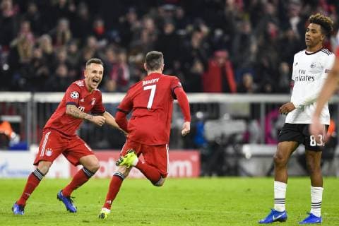 FC Bayern Muenchen vs. Benfica Lissabon, Allianz Arena Muenchen. 27.11.2018 Im Bild: Rafinha, Franck Ribery Â