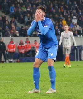 Sinsheim , Fußball Champions League , TSG Hoffenheim vs. Schachtar Donezk , Ishak Belfodil ( Hoff )