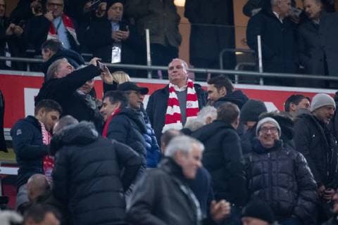 27.11.2018, xkvx, Fussball UEFA Champions League, FC Bayern Muenchen - Benfica Lissabon emspor, v.l. Praesident Uli Hoeness (FC Bayern Muenchen)Karl-Heinz Rummenigge (FC Bayern Muenchen) (DFL DFB REGULATIONS PROHIBIT ANY USE OF PHOTOGRAPHS as IMAGE SEQUENCES and or QUASI-VIDEO) Muenchen