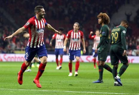Atletico de Madrid s Koke jubilates a goal with his teammates during a UEFA Champions League group A match between Atletico de Madrid and AS Monaco at Wanda Metropolitano stadium in Madrid, Spain, 28 November 2018. Atletico de Madrid vs. AS Monaco !ACHTUNG: NUR REDAKTIONELLE NUTZUNG!  Copyright: xKikoxHuescax GRAF8099 20181128-636790295886507163