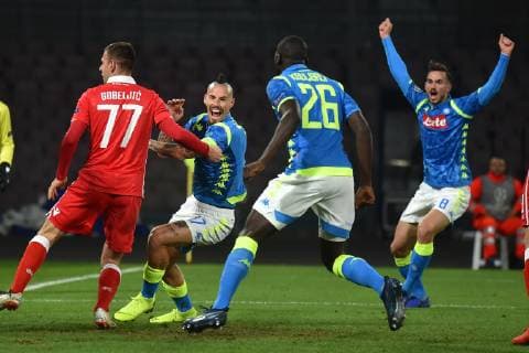 Marek Hamsik of Napoli celebrates after scoring a goal during the Uefa Champions League 2018 2019 Group C football match betweenSSC Napoli and Crvena Zvezda at San Paolo stadium, Napoli, November, 28, 2018 Foto Andrea Staccioli Insidefoto AndreaxStaccioli