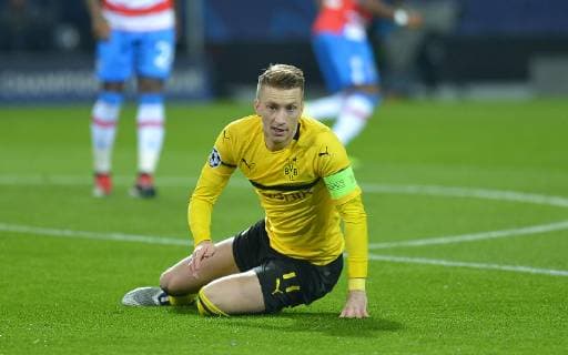 Dortmund, Germany 28.11.2018, UEFA Champions League - 2018 19 Season, Rueckrunde, Gruppenphase - Gruppe A - 5. Spieltag, BV Borussia Dortmund - Club Bruegge, Marco Reus (BVB) schaut ( DeFodi521