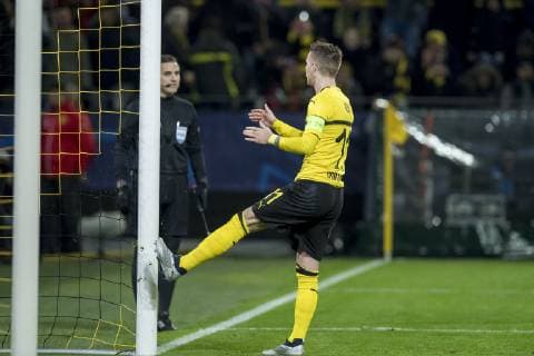 Fußball: UEFA Champions League, CL, Saison 2018 2019, 5. Spieltag, Borussia Dortmund - Club Brügge in Dortmund (Nordrhein-Westfalen). Dortmunds Marco Reus ärgert sich nach einer vergebenen Torchance. UEFA REGULATIONS PROHIBIT ANY USE OF PHOTOGRAPHS AS IMAGE SEQUENCES AND OR QUASI-VIDEO. Copyright: xKirchner DavidxInderliedx