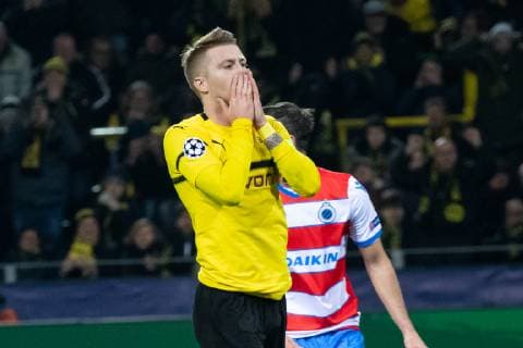 Sport Bilder des Tages 28.11.2018, xkvx, Fussball UEFA Champions League, Borussia Dortmund - Club Bruegge emspor, v.l. Torchance von Marco Reus (BVB Borussia Dortmund) (DFL DFB REGULATIONS PROHIBIT ANY USE OF PHOTOGRAPHS as IMAGE SEQUENCES and or QUASI-VIDEO) Dortmund