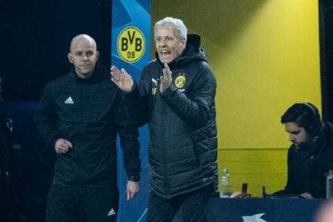28.11.2018, xkvx, Fussball UEFA Champions League, Borussia Dortmund - Club Bruegge emspor, v.l. Trainer Lucien Favre (BVB Borussia Dortmund) gibt Anweisung, gestikuliert, mit den Armen gestikulieren, gives instructions, gesticulate (DFL DFB REGULATIONS PROHIBIT ANY USE OF PHOTOGRAPHS as IMAGE SEQUENCES and or QUASI-VIDEO) Dortmund