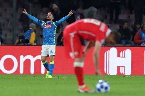 Esultanza dopo il gol di Dries Mertens Napoli goal celebration Napoli 28-11-2018 Stadio San Paolo Football Calcio UEFA Champions League 2018 2019 Group C Napoli - Crvena Zvezda Foto Cesare Purini Insidefoto cesarexpurini