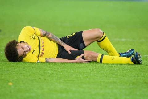 Axel Witsel (Borussia Dortmund 28) verletzt am Boden beim Champions League Spiel zwischen Borussia Dortmund und dem FC Bruegge am 26.11.2018, Borussia Dortmund vs FC Brugge, Champions League, 28.11.2018 Dortmund Copyright: xSchuelerx xEibnerx-xPressefotox EP_EER