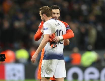 Hugo Lloris of Tottenham celebrates the win with Harry Kane of Tottenham during the UEFA Champions League, Group B match at Wembley Stadium, London. Picture date: 28th November 2018. Picture credit should read: David Klein Sportimage EDITORIAL USE ONLY. No use with unauthorised audio, video, data, fixture lists, club league logos or live services. Online in-match use limited to 120 images, no video emulation. No use in betting, games or single club league player publications. A54I6729.JPG
