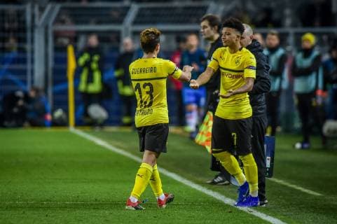 Dortmund, Germany 28.11.2018, UEFA Champions League - 2018 19 Season, Rueckrunde, Gruppenphase, Gruppe A, 5. Spieltag, BV Borussia Dortmund vs. FC Bruegge, Raphael Guerrero (Borussia Dortmund) substituted Raphael Guerrero (Borussia Dortmund), - ( DeFodi520